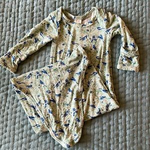 Kate Quinn newborn gown with birds